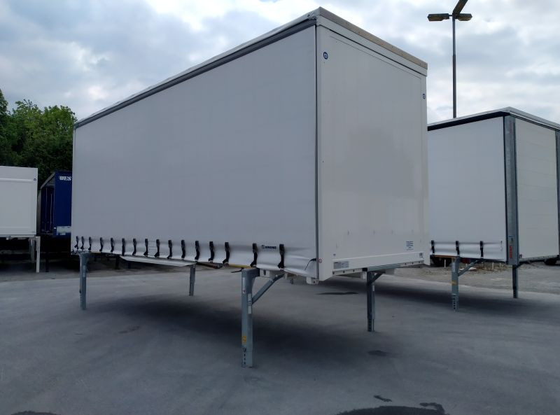 Тентованный кузов Krone BDF-System, 7.820 mm lang.: фото 8 Тентованный кузов Krone BDF-System, 7.820 mm lang.: фото 8