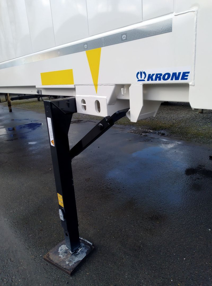 Krone Stahl-Glattwand Wechselkoffer, BDF-System, 7.450 mm lang - Сменный кузов - фургон: фото 1 Krone Stahl-Glattwand Wechselkoffer, BDF-System, 7.450 mm lang - Сменный кузов - фургон: фото 1