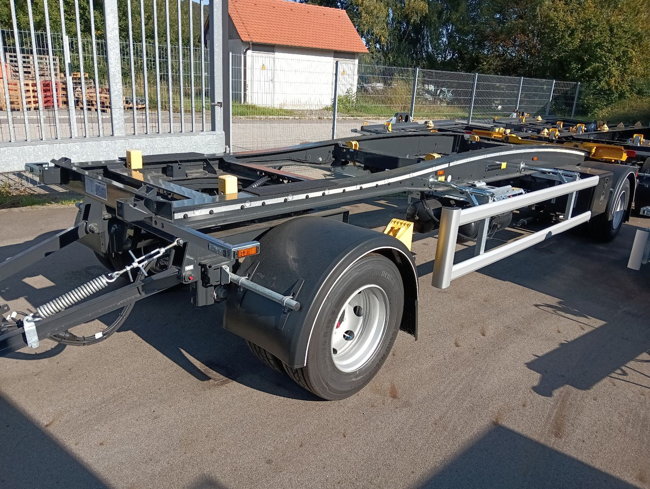 Hüffermann HSA1870 SAF VERZINKT Schlitten 5m-7m 3158kg NEU - Прицеп мультилифт/ Бункеровоз: фото 5 Hüffermann HSA1870 SAF VERZINKT Schlitten 5m-7m 3158kg NEU - Прицеп мультилифт/ Бункеровоз: фото 5