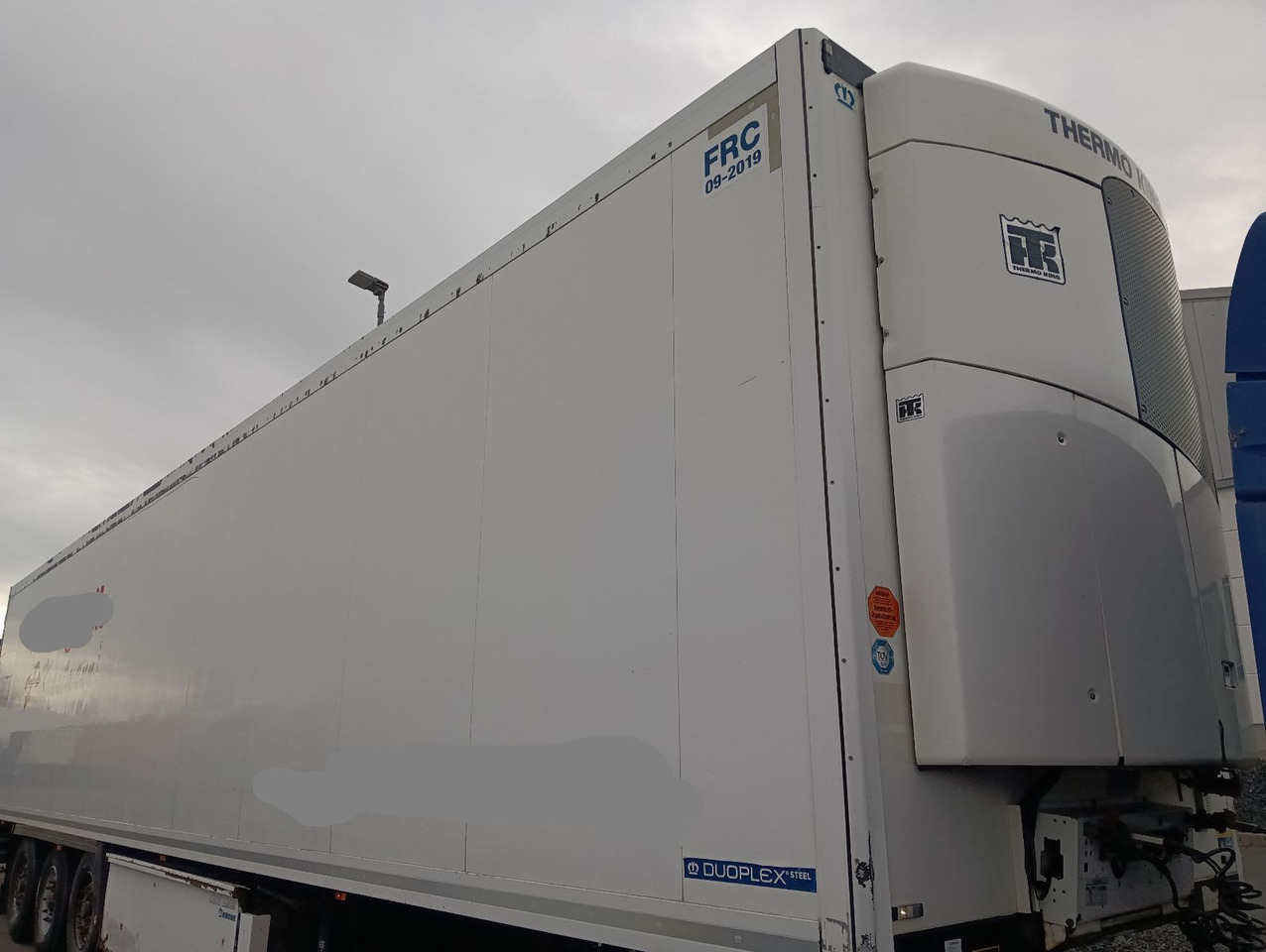 Krone SDR27eL4 ThermoKing SLX300 5777h Blumenbr Doppel - Полуприцеп-фургон: фото 3 Krone SDR27eL4 ThermoKing SLX300 5777h Blumenbr Doppel - Полуприцеп-фургон: фото 3