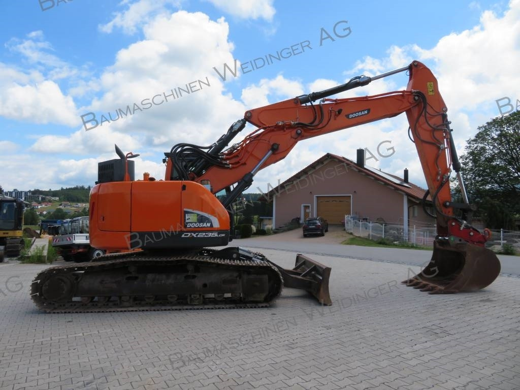 Doosan DX 235 LCR-5 - Гусеничный экскаватор: фото 5 Doosan DX 235 LCR-5 - Гусеничный экскаватор: фото 5