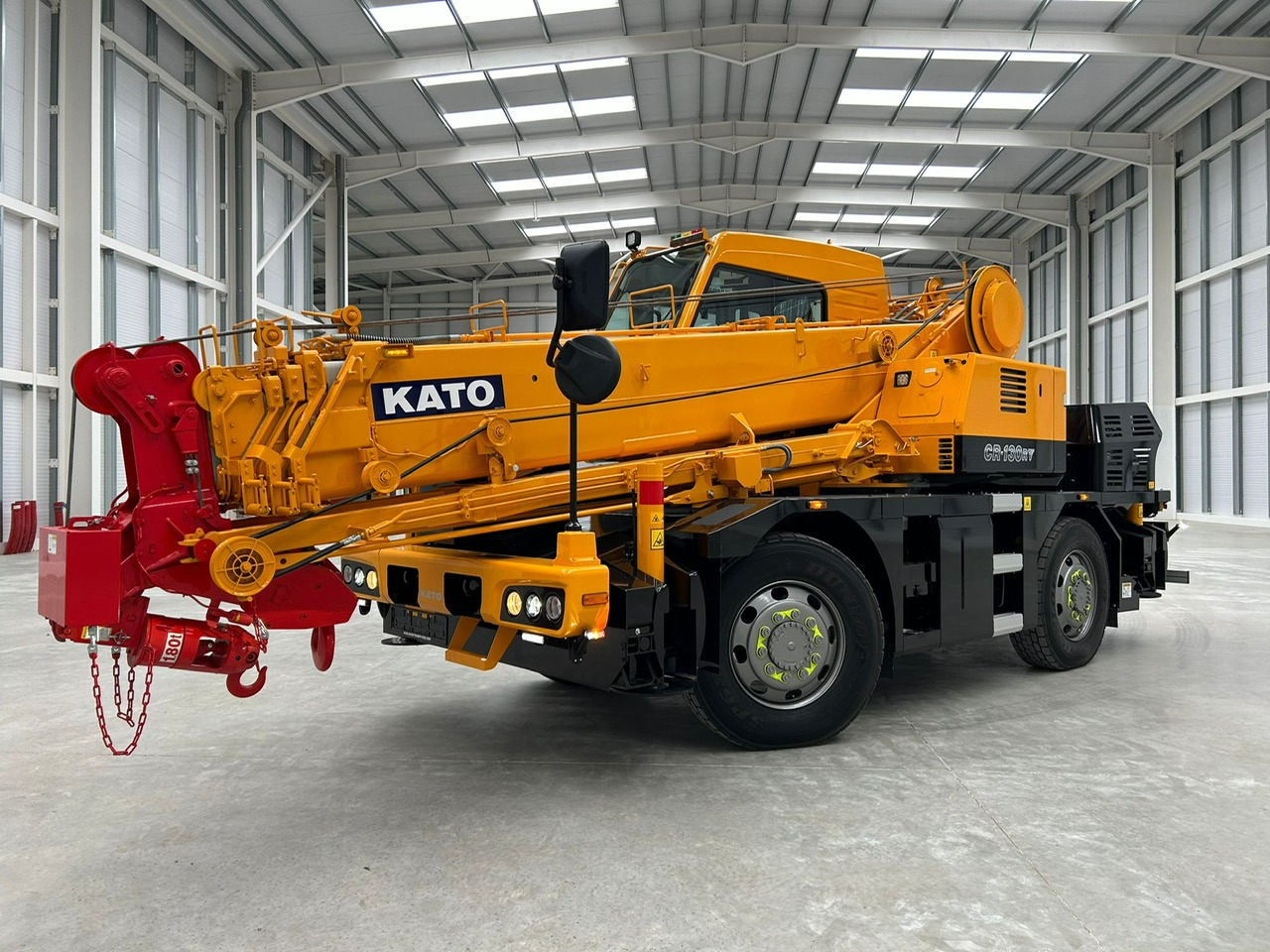 Новый Мобильный кран KATO CR-130Rv - 13 Ton City Crane with Joystick Control: фото 5