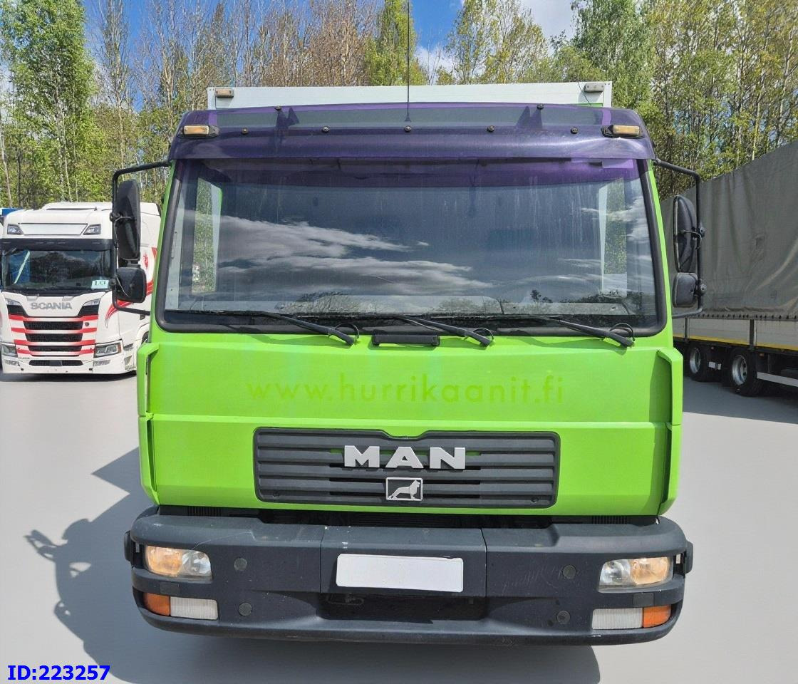 MAN LE 8.150 Manual 139tkm ONLY - Грузовик с закрытым кузовом: фото 2 MAN LE 8.150 Manual 139tkm ONLY - Грузовик с закрытым кузовом: фото 2