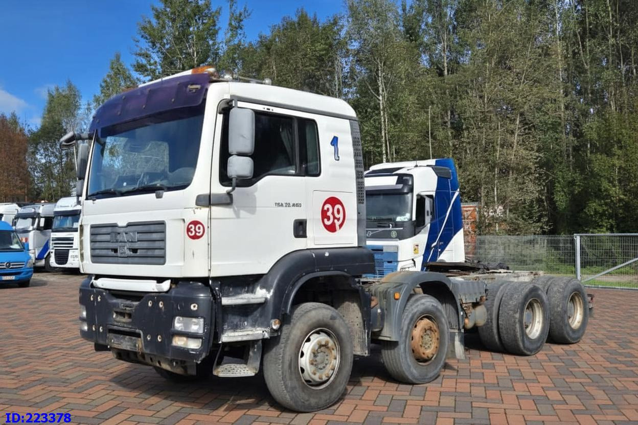 MAN TGA 35.480 8X4 - Full steel - Manual - Грузовик-шасси: фото 1 MAN TGA 35.480 8X4 - Full steel - Manual - Грузовик-шасси: фото 1