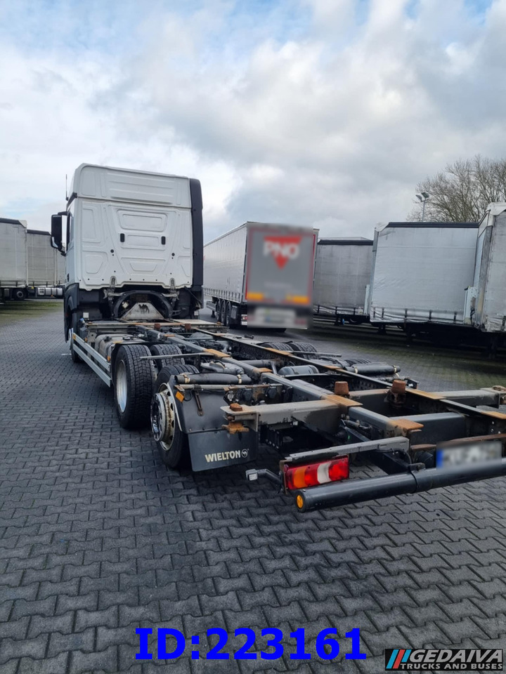 MERCEDES-BENZ Actros 2542 BDF 6x2 Euro6 - Грузовик-шасси: фото 5 MERCEDES-BENZ Actros 2542 BDF 6x2 Euro6 - Грузовик-шасси: фото 5