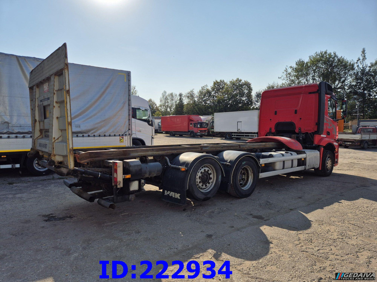 MERCEDES-BENZ Actros 2545 6x2 Euro5 - Грузовик-шасси: фото 4 MERCEDES-BENZ Actros 2545 6x2 Euro5 - Грузовик-шасси: фото 4