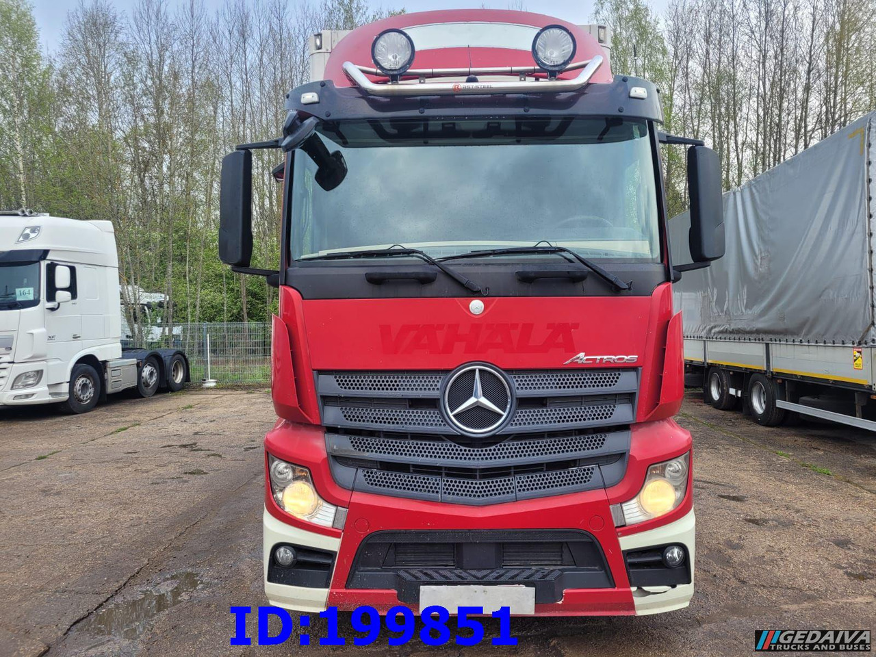 MERCEDES-BENZ Actros 2551 6x2 Euro5 - Грузовик с закрытым кузовом: фото 2 MERCEDES-BENZ Actros 2551 6x2 Euro5 - Грузовик с закрытым кузовом: фото 2