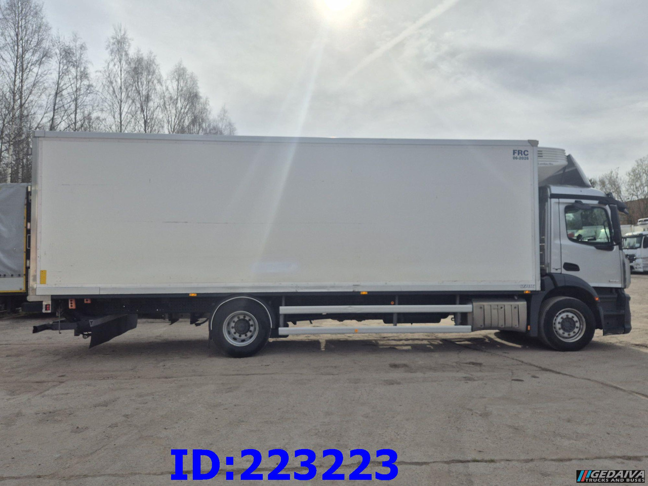 MERCEDES-BENZ Antos 1830 FRC Euro6 - Рефрижератор: фото 5 MERCEDES-BENZ Antos 1830 FRC Euro6 - Рефрижератор: фото 5