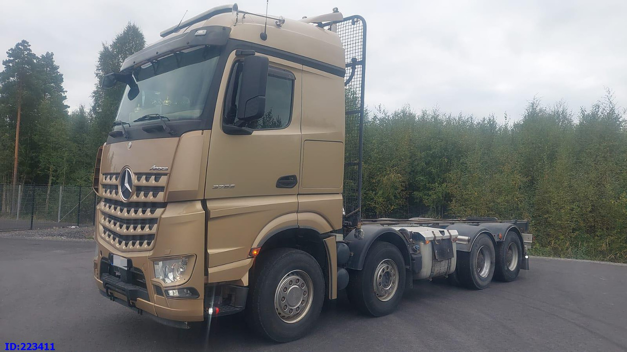 MERCEDES-BENZ Arocs 3763 8x4 Euro6 - Грузовик-шасси: фото 1 MERCEDES-BENZ Arocs 3763 8x4 Euro6 - Грузовик-шасси: фото 1