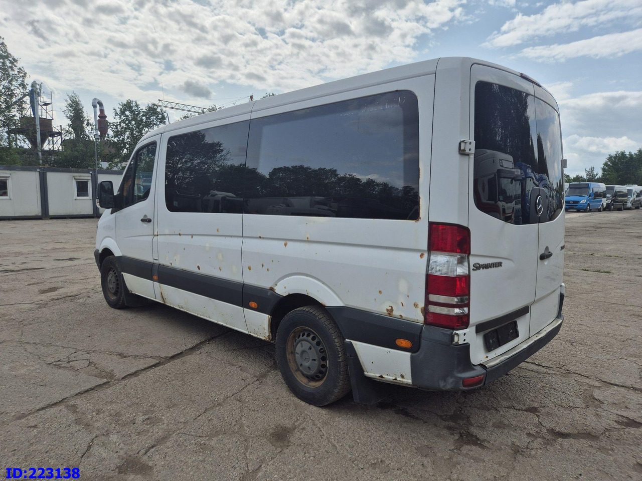 MERCEDES-BENZ Sprinter 213 - Euro5 - Туристический автобус: фото 5 MERCEDES-BENZ Sprinter 213 - Euro5 - Туристический автобус: фото 5