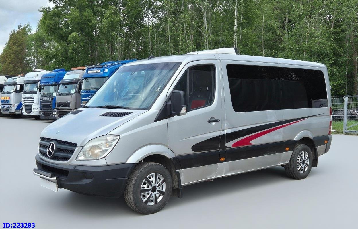 MERCEDES-BENZ Sprinter 313 - Kasten VIP -Euro5 - Микроавтобус, Пассажирский фургон: фото 1 MERCEDES-BENZ Sprinter 313 - Kasten VIP -Euro5 - Микроавтобус, Пассажирский фургон: фото 1