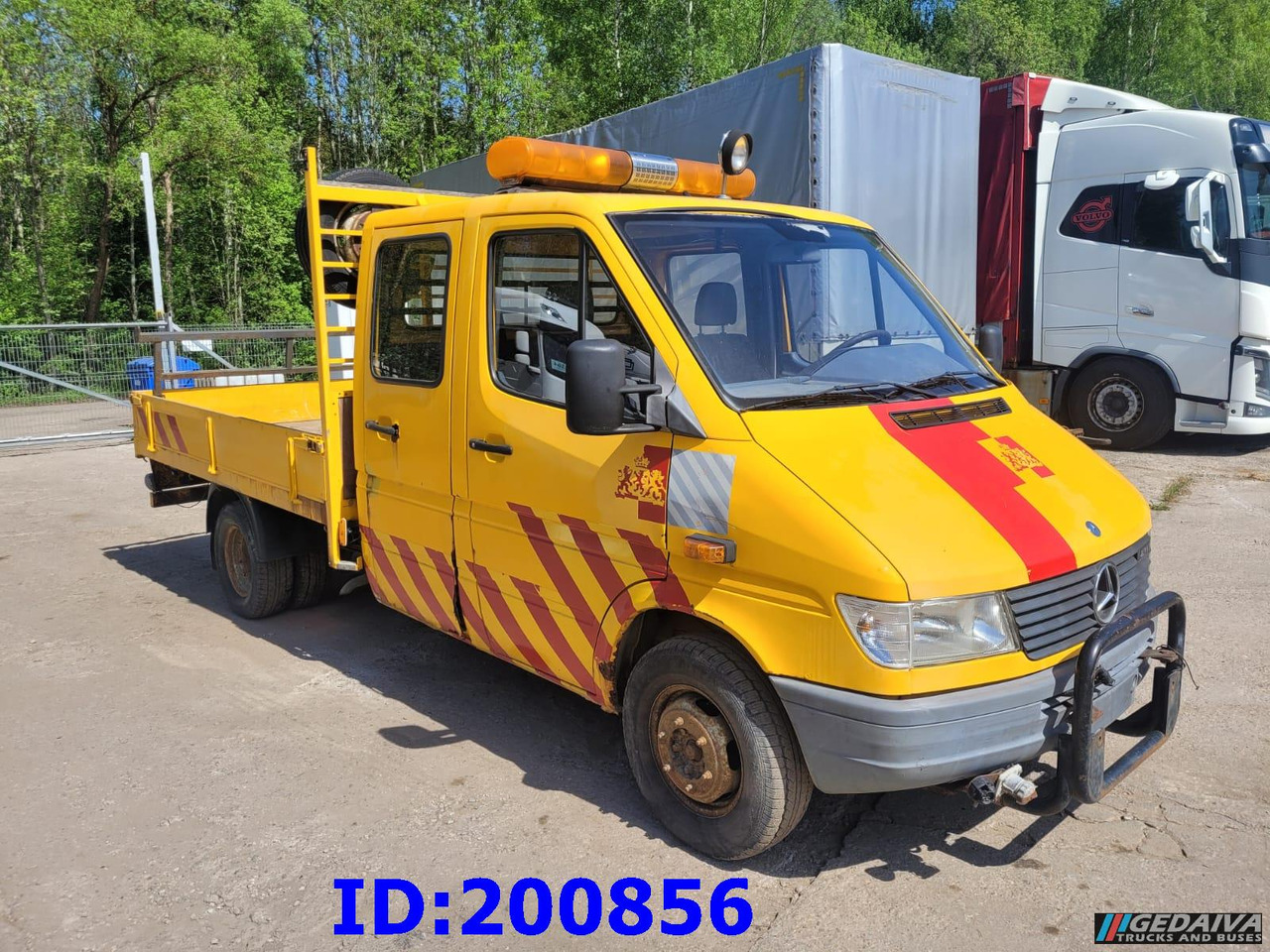 MERCEDES-BENZ Sprinter 408D - 5 Seater - Грузовик бортовой/ Платформа: фото 4 MERCEDES-BENZ Sprinter 408D - 5 Seater - Грузовик бортовой/ Платформа: фото 4