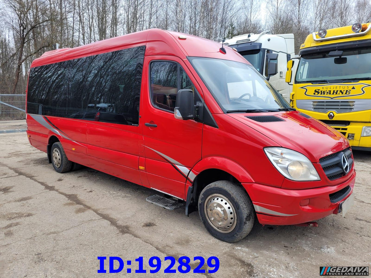 MERCEDES-BENZ Sprinter 515 VIP 17place - Туристический автобус: фото 4 MERCEDES-BENZ Sprinter 515 VIP 17place - Туристический автобус: фото 4