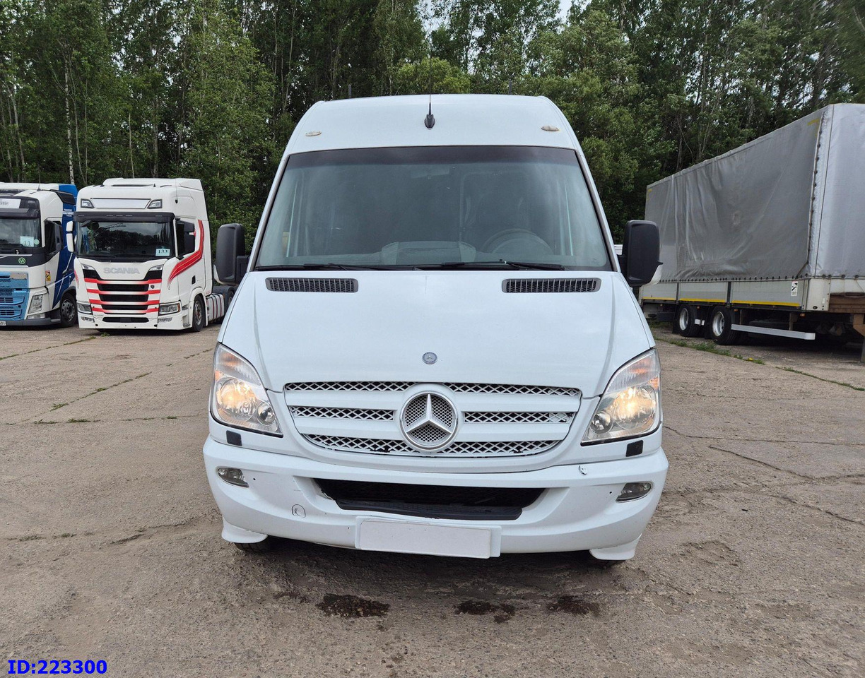 MERCEDES-BENZ Sprinter 518 VIP - 17 Seater - Туристический автобус: фото 2 MERCEDES-BENZ Sprinter 518 VIP - 17 Seater - Туристический автобус: фото 2