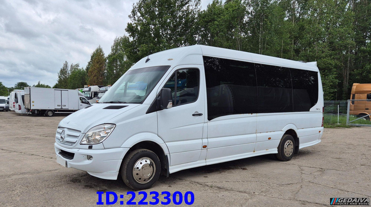 MERCEDES-BENZ Sprinter 518 VIP - 17 Seater - Туристический автобус: фото 1 MERCEDES-BENZ Sprinter 518 VIP - 17 Seater - Туристический автобус: фото 1