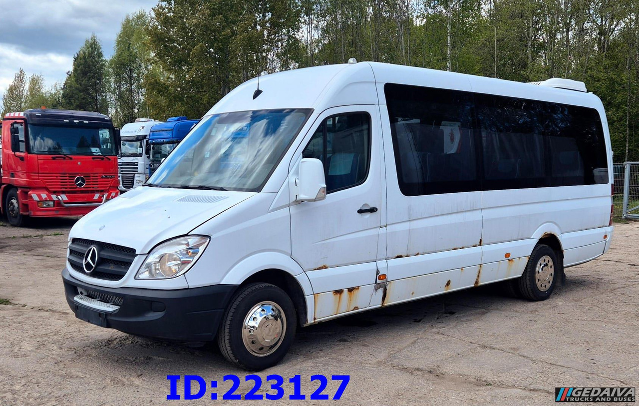 MERCEDES-BENZ Sprinter 518 - VIP -19 Seater - Туристический автобус: фото 4 MERCEDES-BENZ Sprinter 518 - VIP -19 Seater - Туристический автобус: фото 4