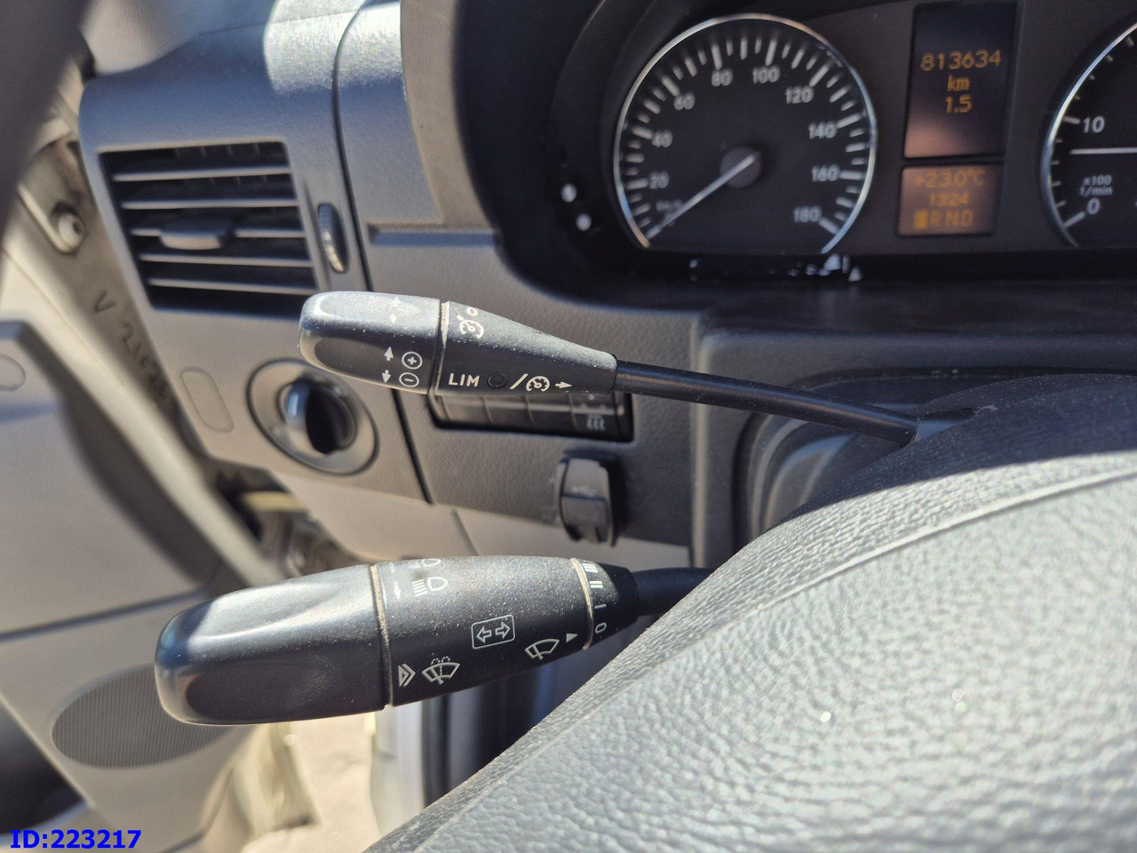 Туристический автобус MERCEDES-BENZ Sprinter 518 VIP Prostyle 17-Place (Motor defekt): фото 10