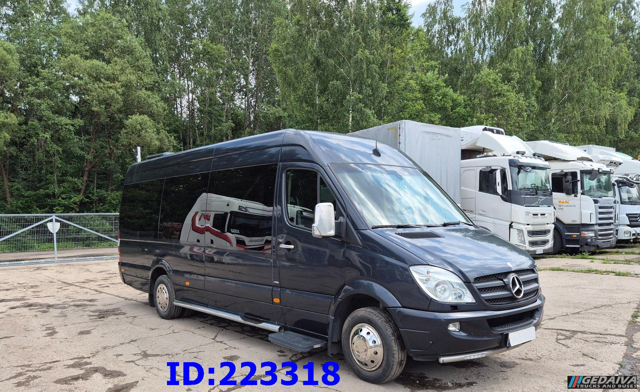 MERCEDES-BENZ Sprinter 519 VIP - 17 Seater (Engine broken) - Туристический автобус: фото 4 MERCEDES-BENZ Sprinter 519 VIP - 17 Seater (Engine broken) - Туристический автобус: фото 4
