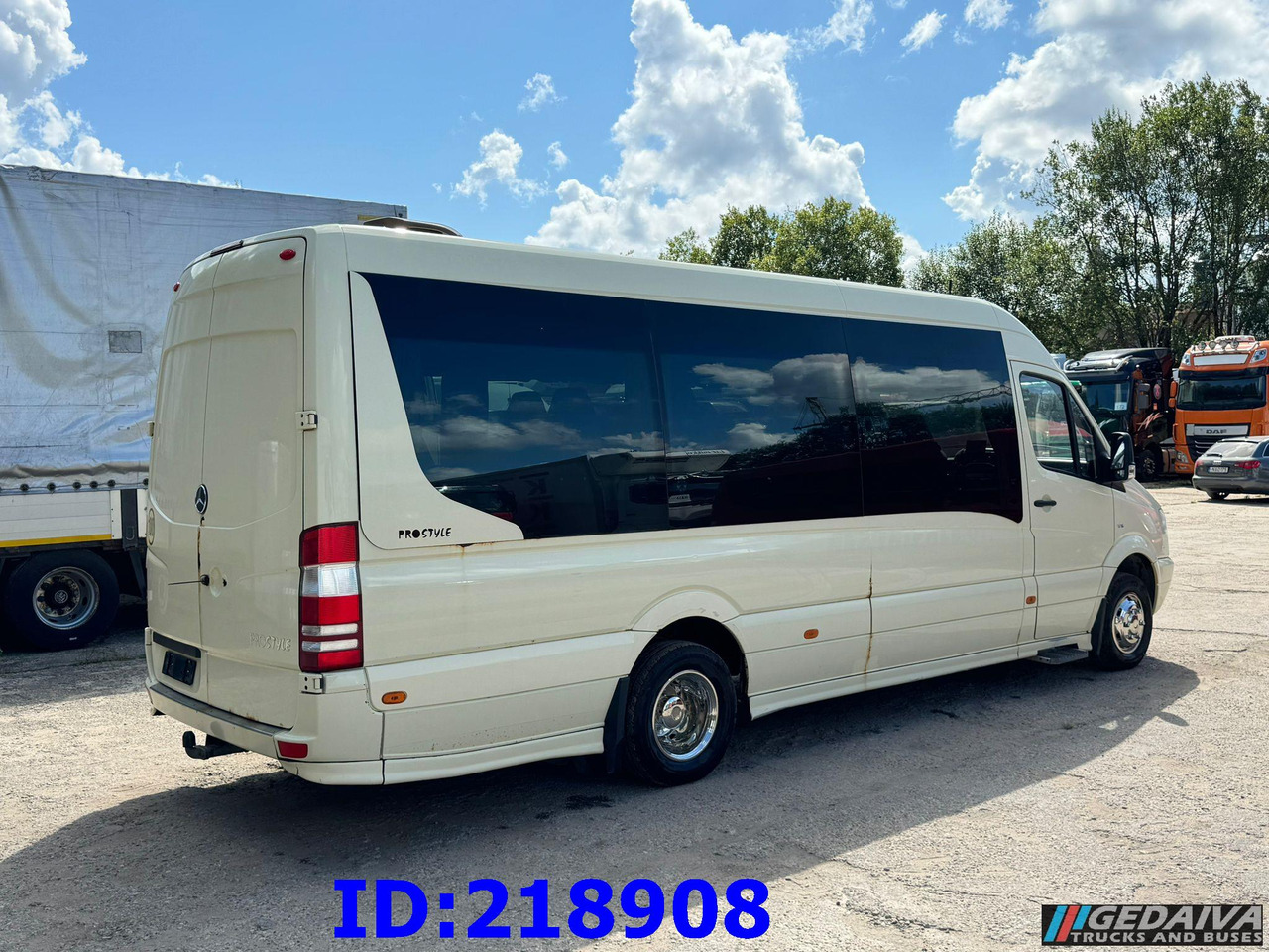 MERCEDES-BENZ Sprinter 519 VIP 18-Place Prostyle Euro5 - Туристический автобус: фото 5 MERCEDES-BENZ Sprinter 519 VIP 18-Place Prostyle Euro5 - Туристический автобус: фото 5