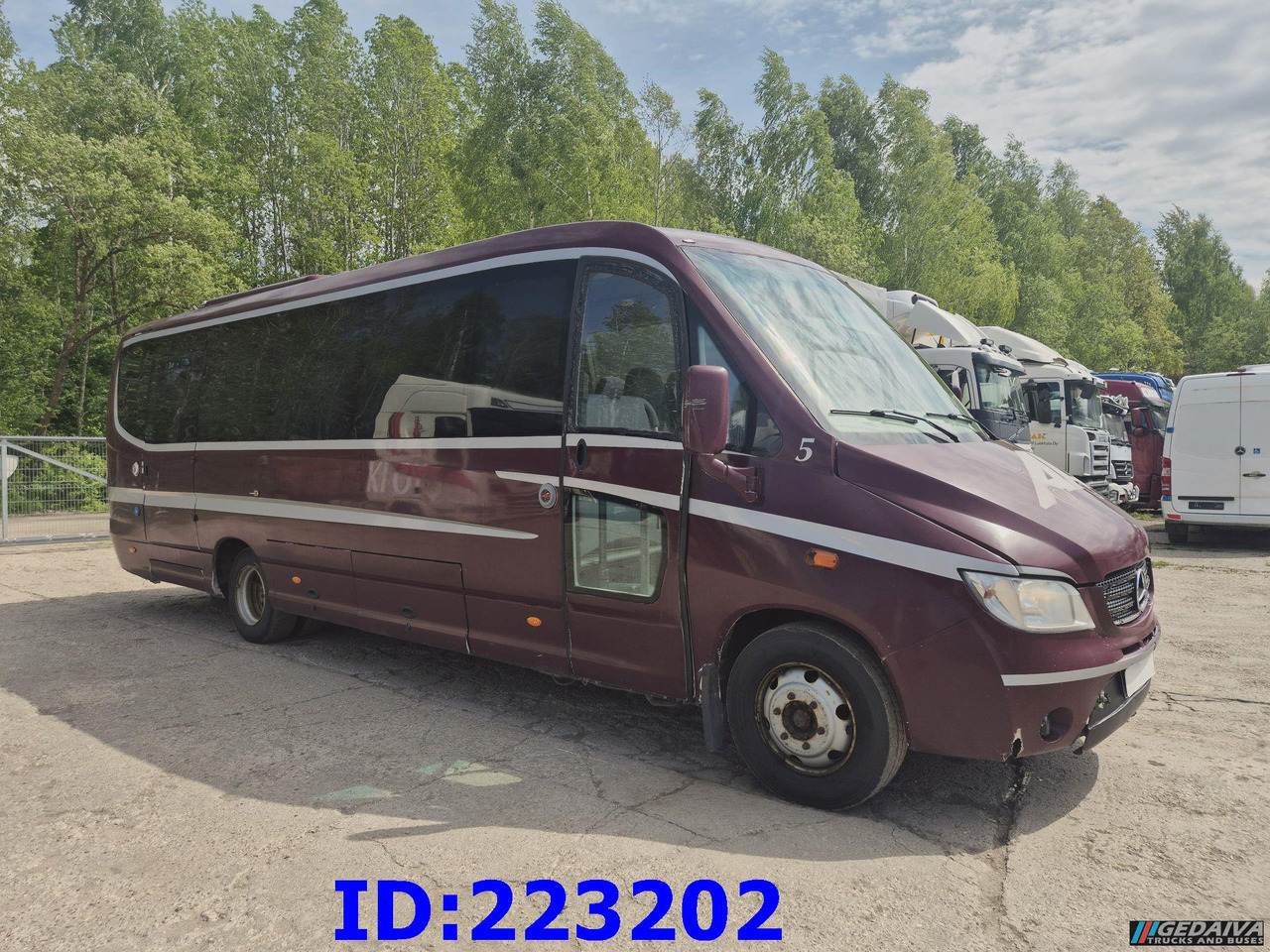 MERCEDES-BENZ Sunrider 818D Vario 33 - Seater - Туристический автобус: фото 3 MERCEDES-BENZ Sunrider 818D Vario 33 - Seater - Туристический автобус: фото 3