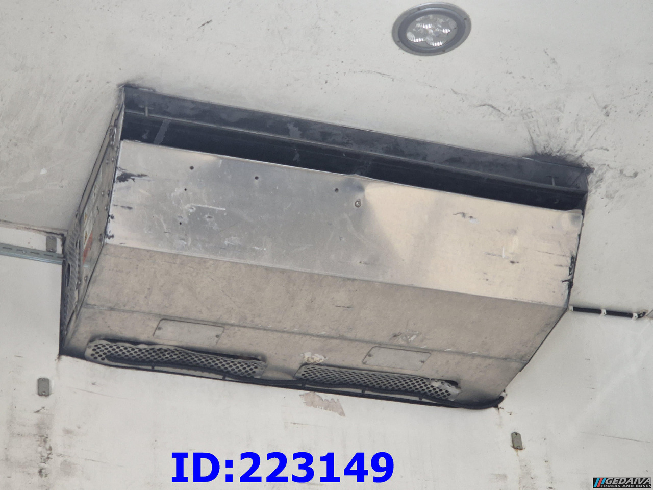 THERMO KING T-1000R - Холодильная установка: фото 5 THERMO KING T-1000R - Холодильная установка: фото 5