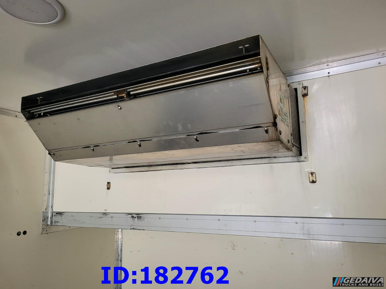 THERMO KING TS-500e - Холодильная установка: фото 4 THERMO KING TS-500e - Холодильная установка: фото 4