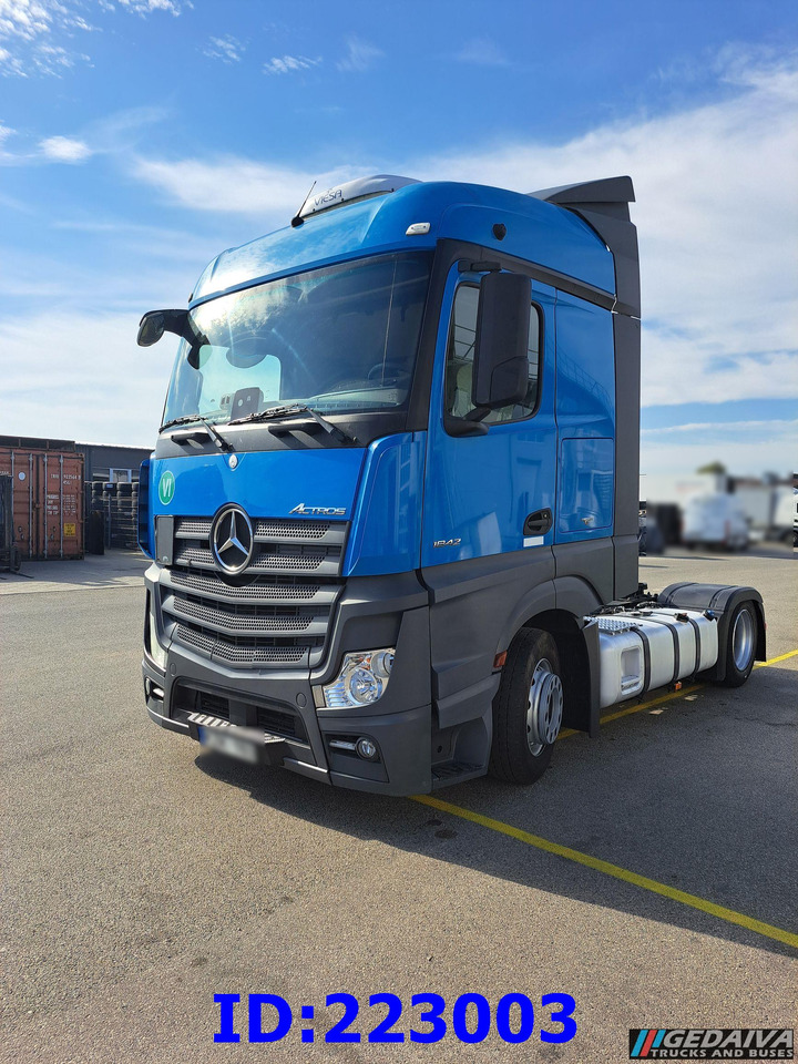 MERCEDES-BENZ Actros 1842 MEGA Euro6 - Тягач: фото 1 MERCEDES-BENZ Actros 1842 MEGA Euro6 - Тягач: фото 1