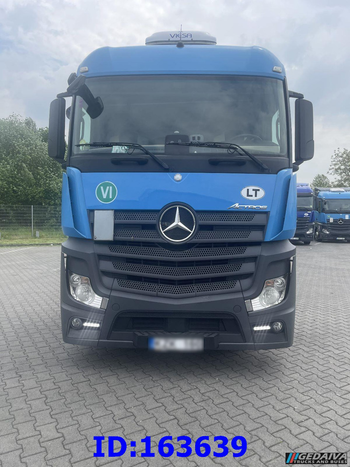 MERCEDES-BENZ Actros 1842 - Mega - Euro6 - Тягач: фото 2 MERCEDES-BENZ Actros 1842 - Mega - Euro6 - Тягач: фото 2