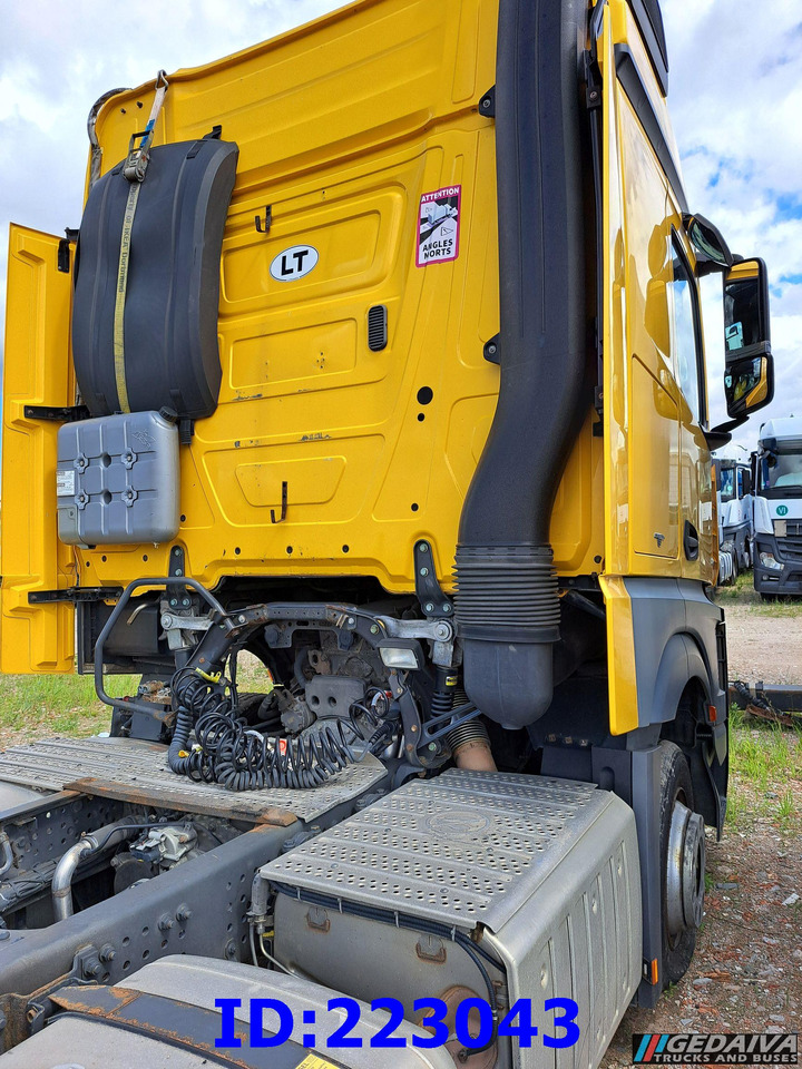 MERCEDES-BENZ Actros 1842 - Mega - Euro6 - Тягач: фото 5 MERCEDES-BENZ Actros 1842 - Mega - Euro6 - Тягач: фото 5