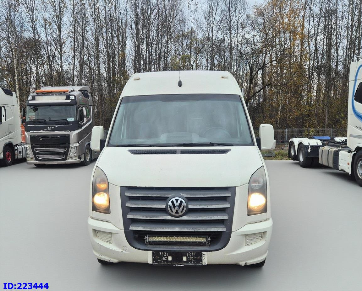 VOLKSWAGEN Crafter VIP 20-Place - Микроавтобус, Пассажирский фургон: фото 2 VOLKSWAGEN Crafter VIP 20-Place - Микроавтобус, Пассажирский фургон: фото 2