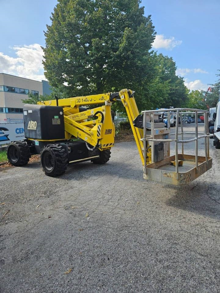 Airo SG1400 JD 4WD  - Телескопический подъемник: фото 4 Airo SG1400 JD 4WD  - Телескопический подъемник: фото 4