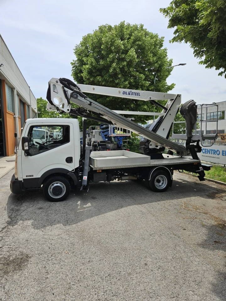 Oil & Steel Snake 21.12  - Грузовик с подъемником: фото 2 Oil & Steel Snake 21.12  - Грузовик с подъемником: фото 2