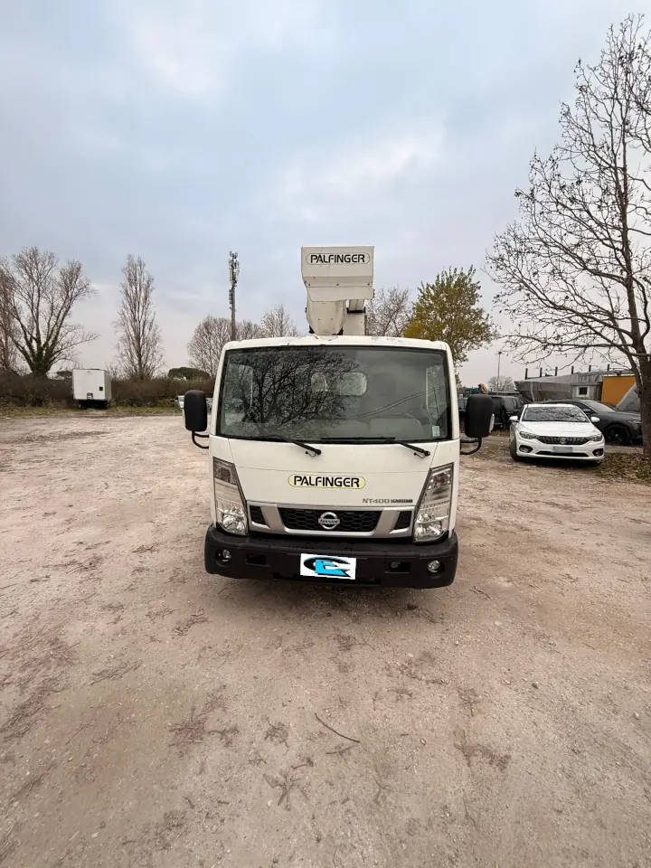 PALFINGER P 240 A - Грузовик с подъемником: фото 3 PALFINGER P 240 A - Грузовик с подъемником: фото 3