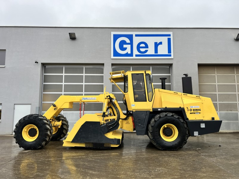 Bomag MPH 122-2 (110763) - Стабилизатор грунта: фото 1 Bomag MPH 122-2 (110763) - Стабилизатор грунта: фото 1