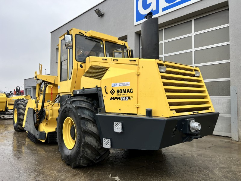 Bomag MPH 122-2 (110763) - Стабилизатор грунта: фото 3 Bomag MPH 122-2 (110763) - Стабилизатор грунта: фото 3
