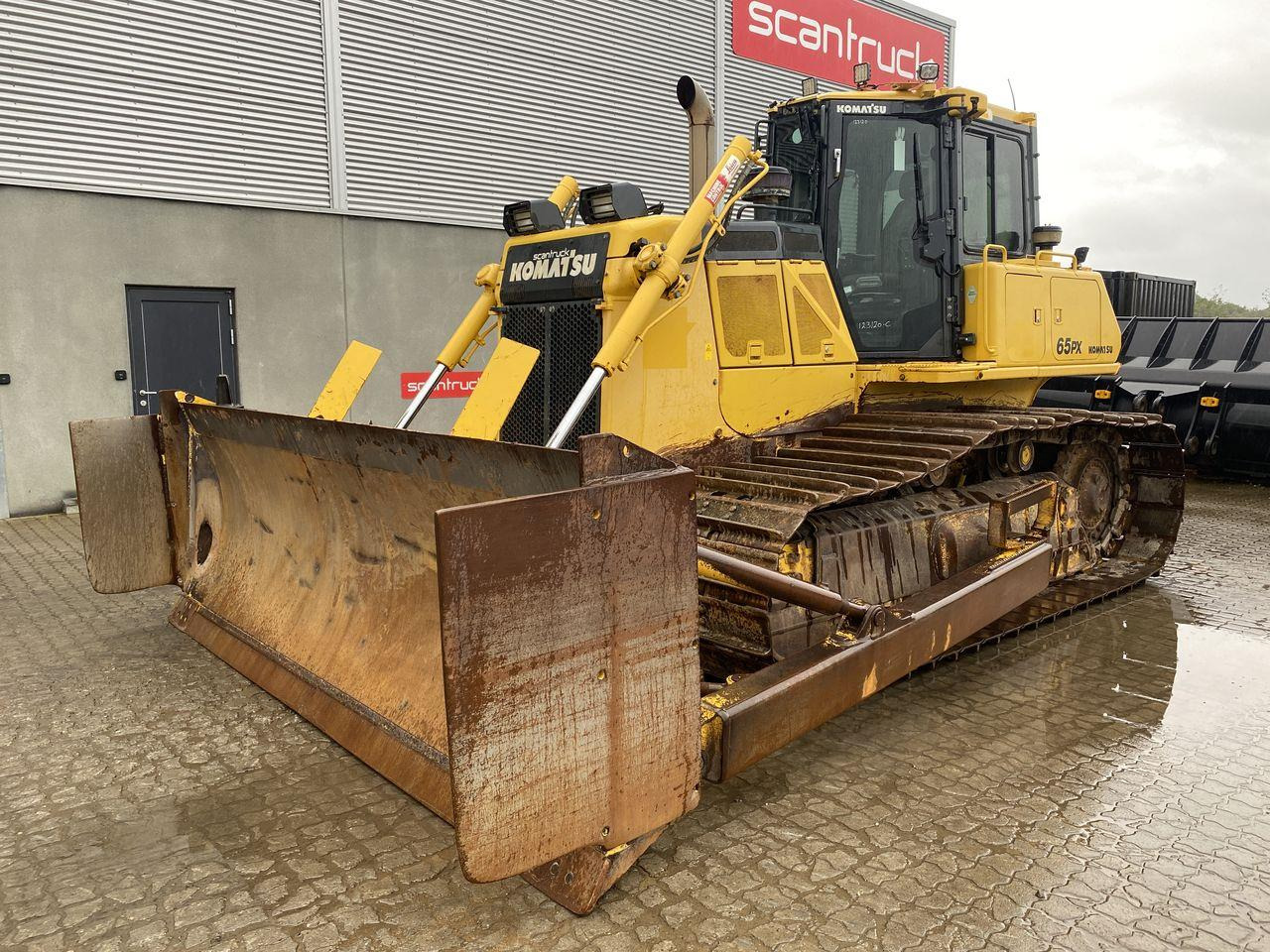 Komatsu D65PX-18 - Бульдозер: фото 1 Komatsu D65PX-18 - Бульдозер: фото 1