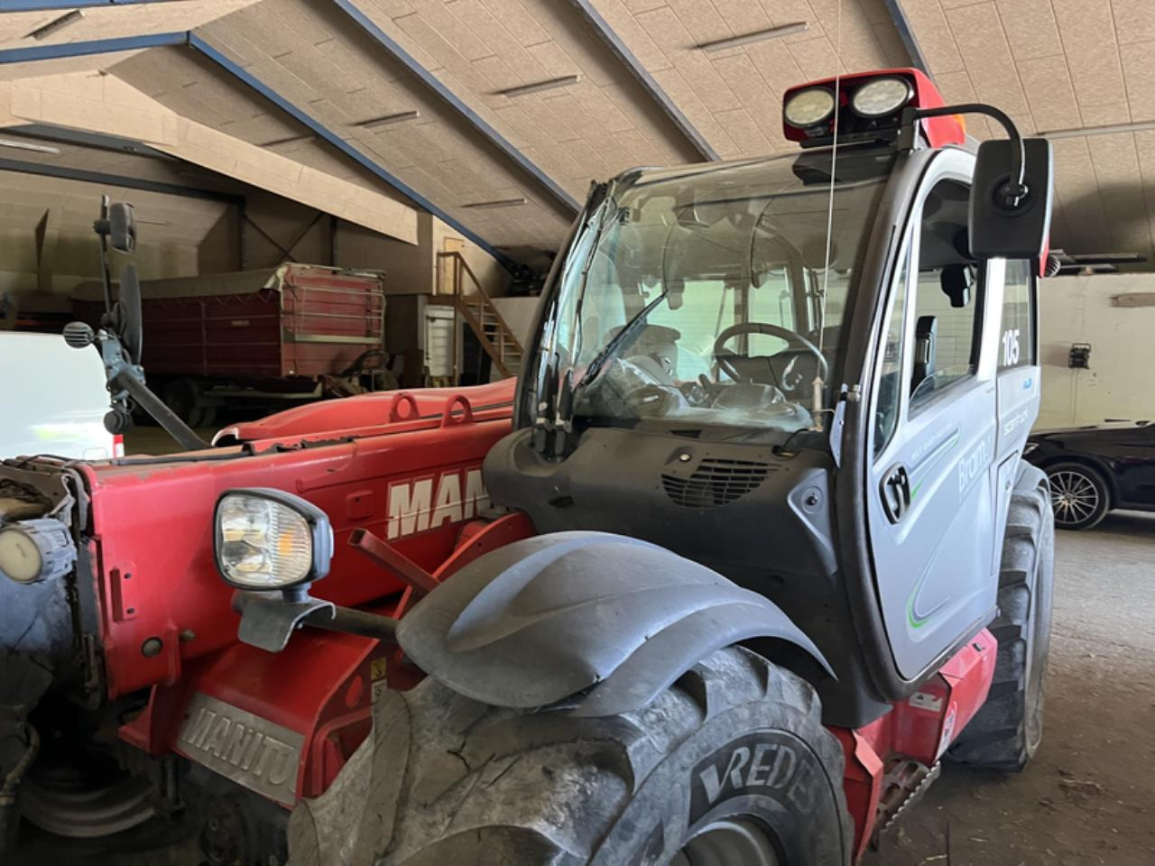 Manitou MLT840-145PS ELITE - Телескопический погрузчик: фото 1 Manitou MLT840-145PS ELITE - Телескопический погрузчик: фото 1