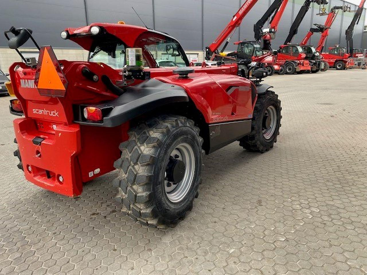 Manitou MT930H Comfort - Телескопический погрузчик: фото 3 Manitou MT930H Comfort - Телескопический погрузчик: фото 3