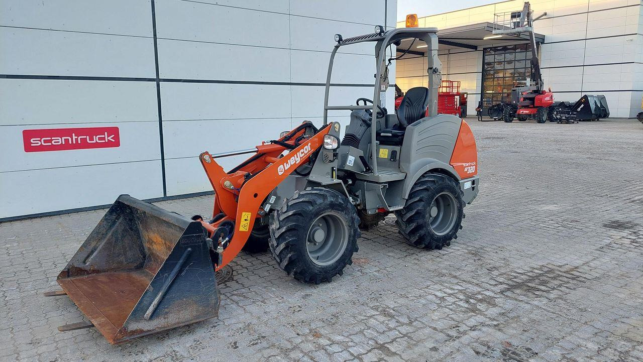 Weycor AR320 Agrar - Компактный фронтальный погрузчик: фото 1 Weycor AR320 Agrar - Компактный фронтальный погрузчик: фото 1