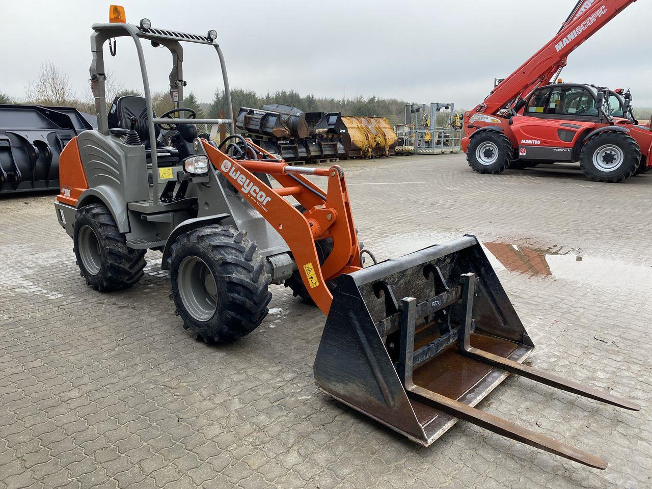 Weycor AR380 Agrar - Компактный фронтальный погрузчик: фото 5 Weycor AR380 Agrar - Компактный фронтальный погрузчик: фото 5