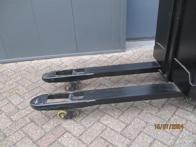 Штабелер BT SWE 080L: фото 9