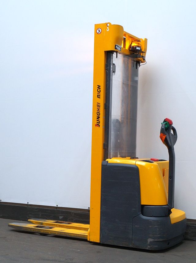 Jungheinrich EJC214 - Штабелер: фото 2 Jungheinrich EJC214 - Штабелер: фото 2