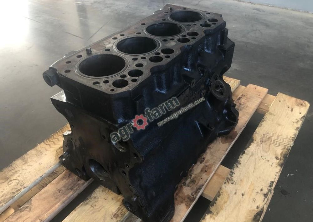 BLOK SILNIKA RENAULT CERGOS 340 6005013213 - Двигатель для Грузовиков: фото 3 BLOK SILNIKA RENAULT CERGOS 340 6005013213 - Двигатель для Грузовиков: фото 3