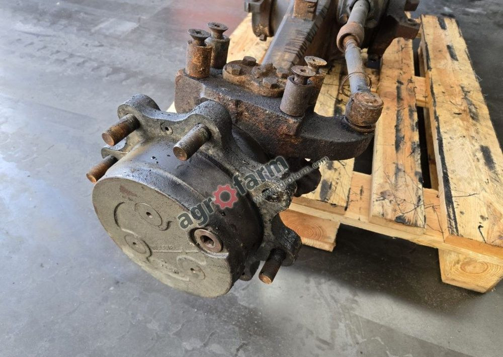 Przedni most Claas Celtis 436 Carraro 20.14 - Трансмиссия: фото 3 Przedni most Claas Celtis 436 Carraro 20.14 - Трансмиссия: фото 3