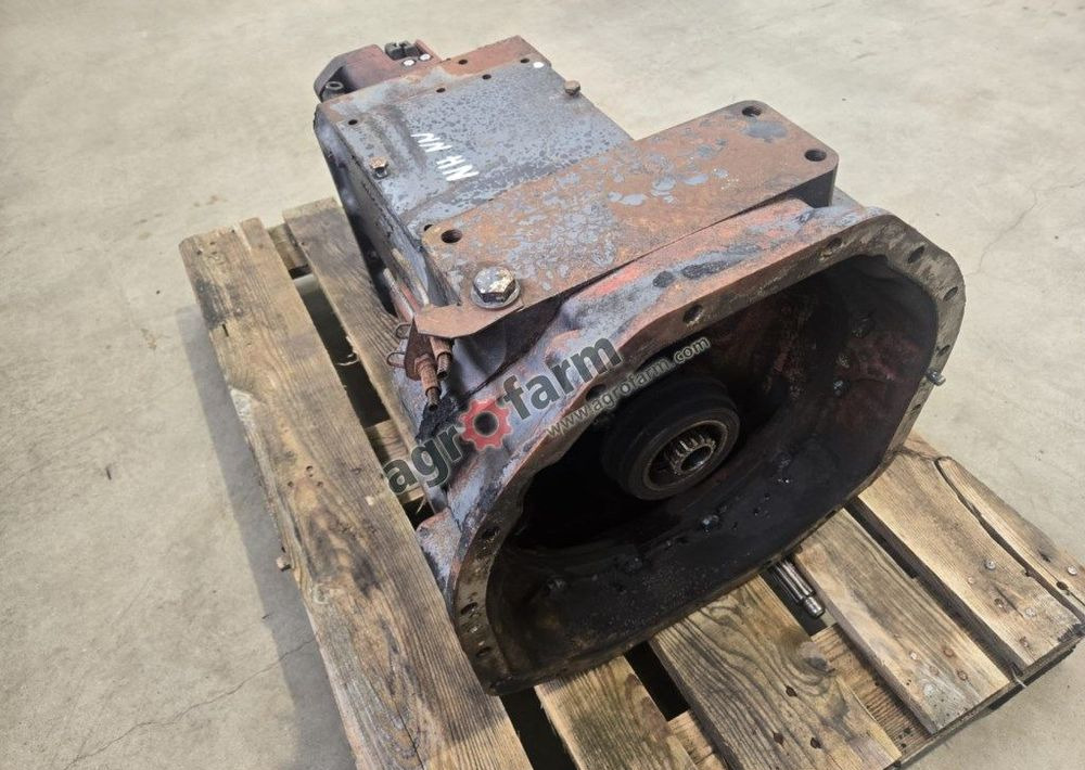 SKRZYNIA BIEGÓW FIAT 110-90 DT 5127407 - Коробка передач: фото 3 SKRZYNIA BIEGÓW FIAT 110-90 DT 5127407 - Коробка передач: фото 3