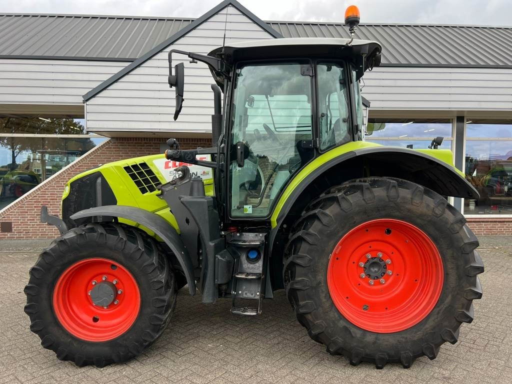 Claas Arion 510 CIS  - Трактор: фото 2 Claas Arion 510 CIS  - Трактор: фото 2