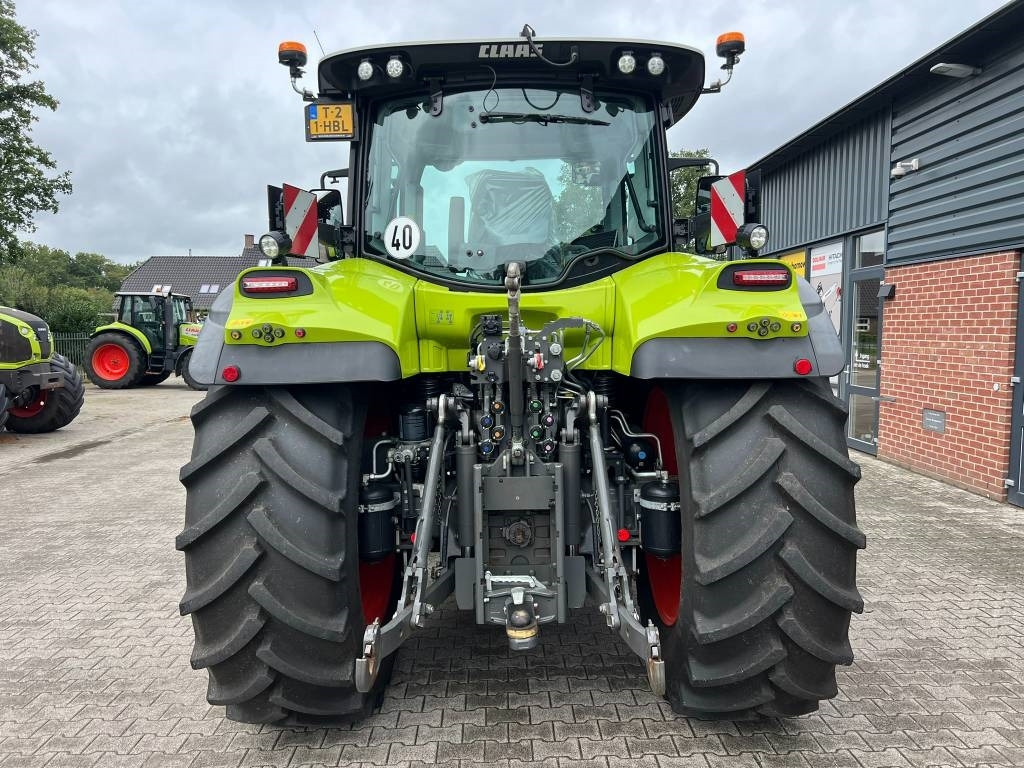 Claas Arion 660 - Трактор: фото 4 Claas Arion 660 - Трактор: фото 4