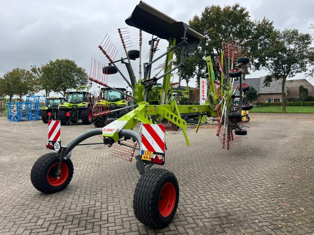 Claas Liner 1900 - Сеноворошилка: фото 4 Claas Liner 1900 - Сеноворошилка: фото 4