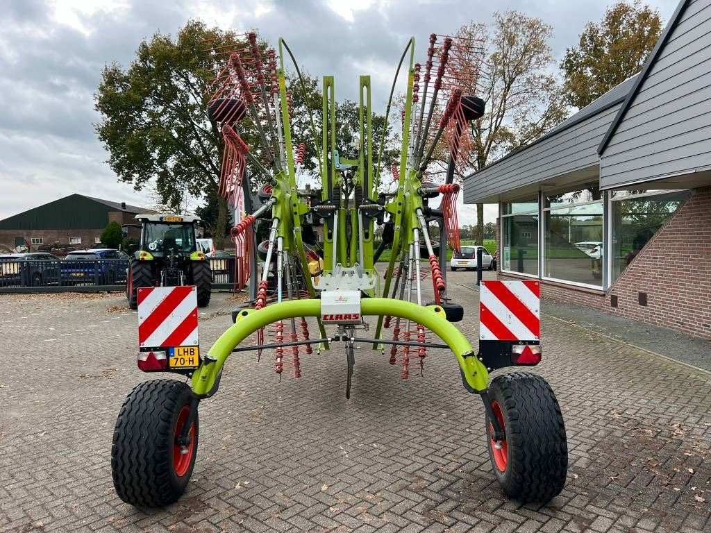 Claas Liner 2900 - Сеноворошилка: фото 4 Claas Liner 2900 - Сеноворошилка: фото 4