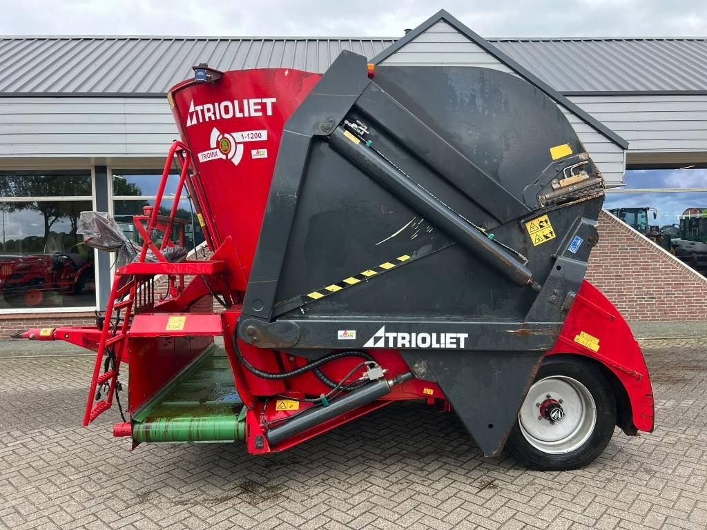 Trioliet TRIOMIX 1-1200 - Кормораздатчик: фото 2 Trioliet TRIOMIX 1-1200 - Кормораздатчик: фото 2